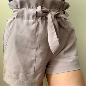 Urban heritage dress shorts 🤍